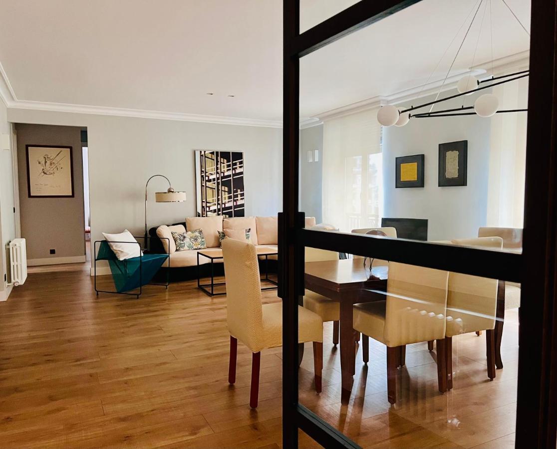 Апартаменты Housing Leon Gran Via Luxe Экстерьер фото